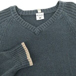 Columbia Sportswear Company Mens L V Neck Knit Sweater Blue Gray Pullover - Flaw
